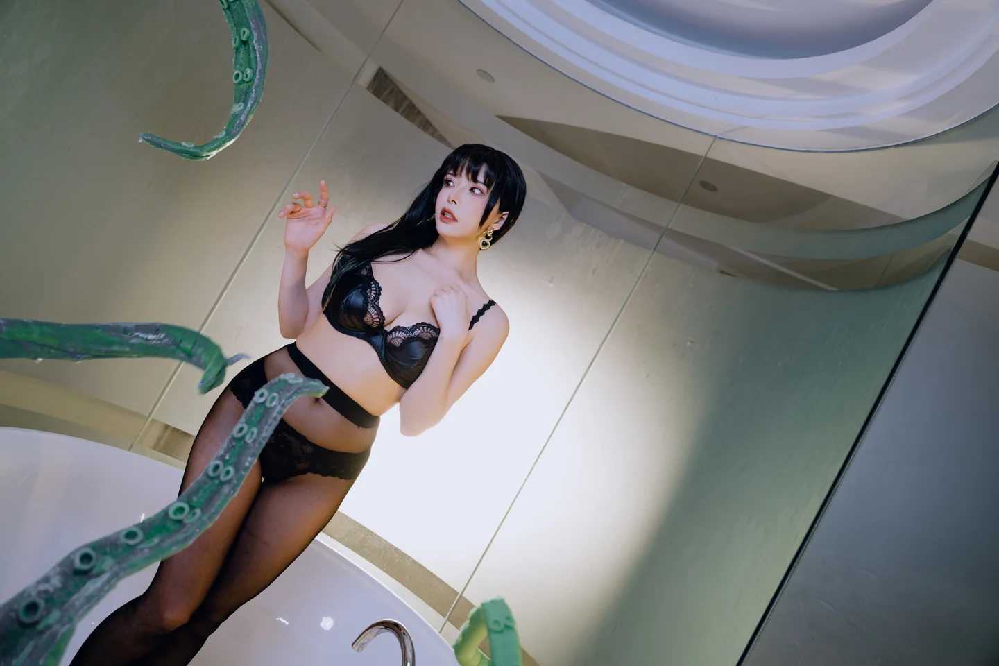 秋和柯基 - 触手 [155P,1V-3.47GB]  tg@simisebaisi 【丝足阁】31.webp